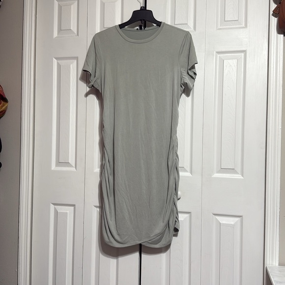 Express sage green knit casual dress size XL - Picture 1 of 9